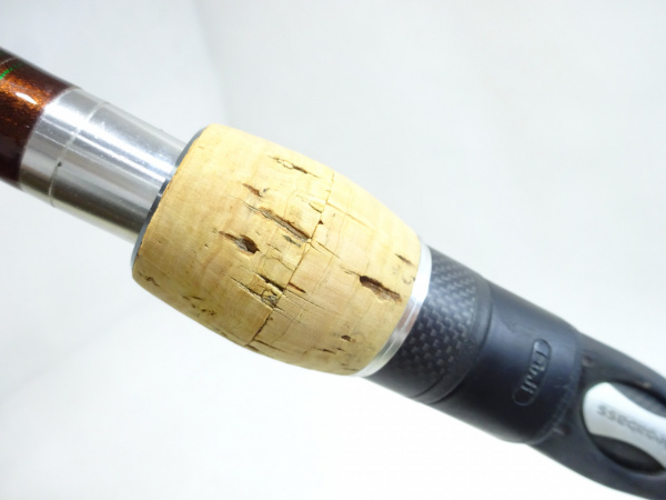 デストロイヤートマホーク F4-70GT3 紫竜